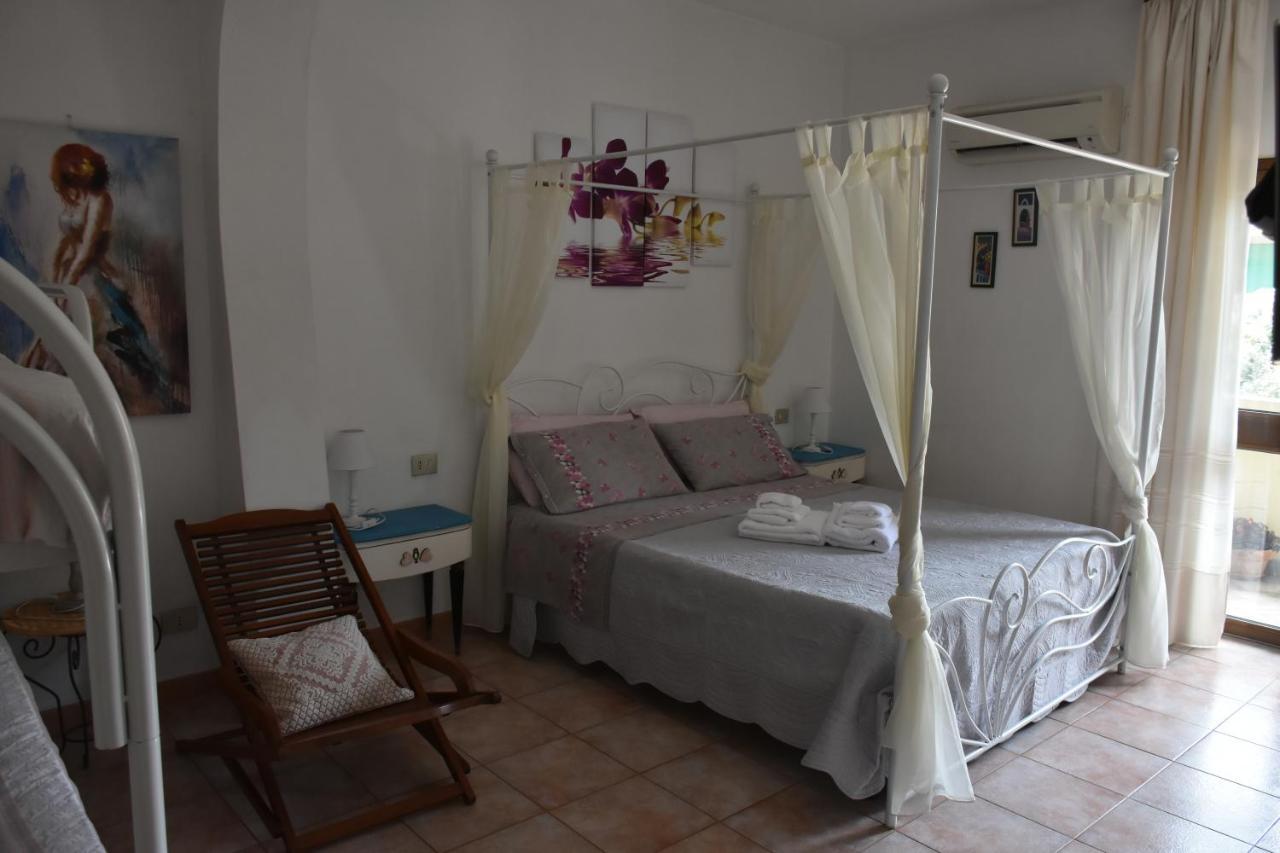 Bed&Breakfast Le petunie Bari Sardo Extérieur photo