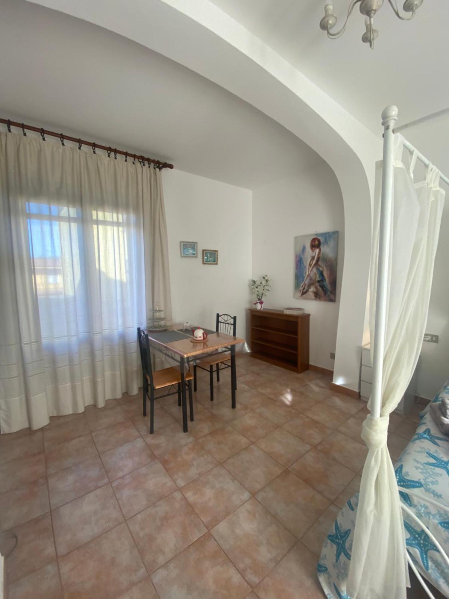Bed&Breakfast Le petunie Bari Sardo Extérieur photo