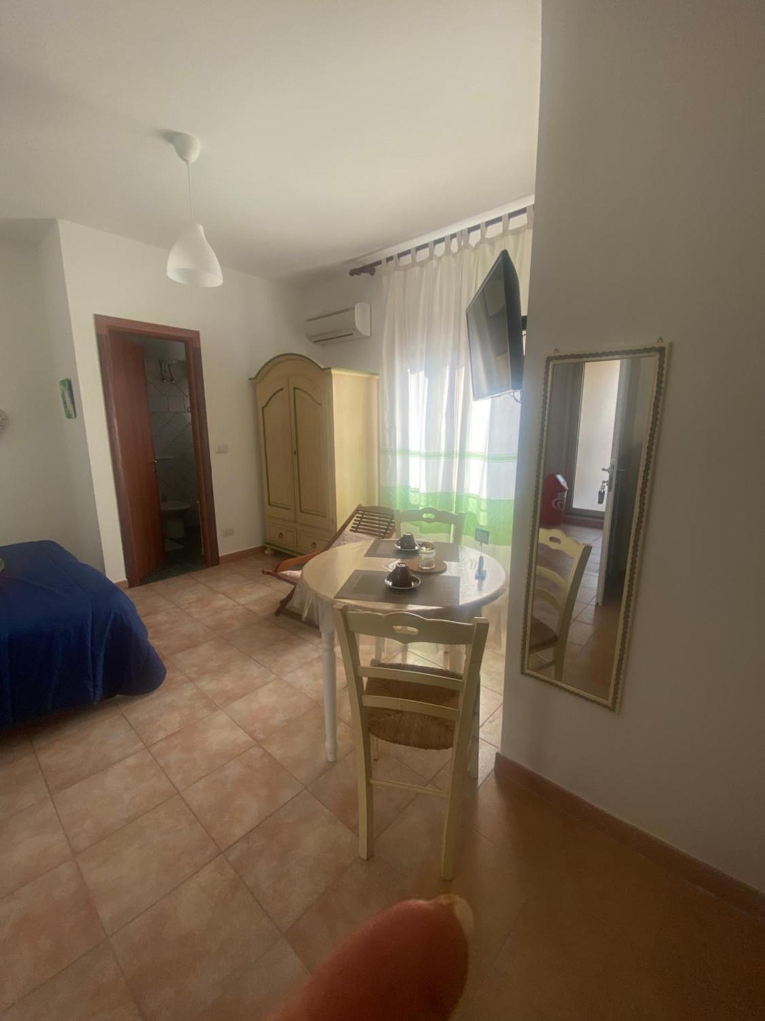 Bed&Breakfast Le petunie Bari Sardo Extérieur photo