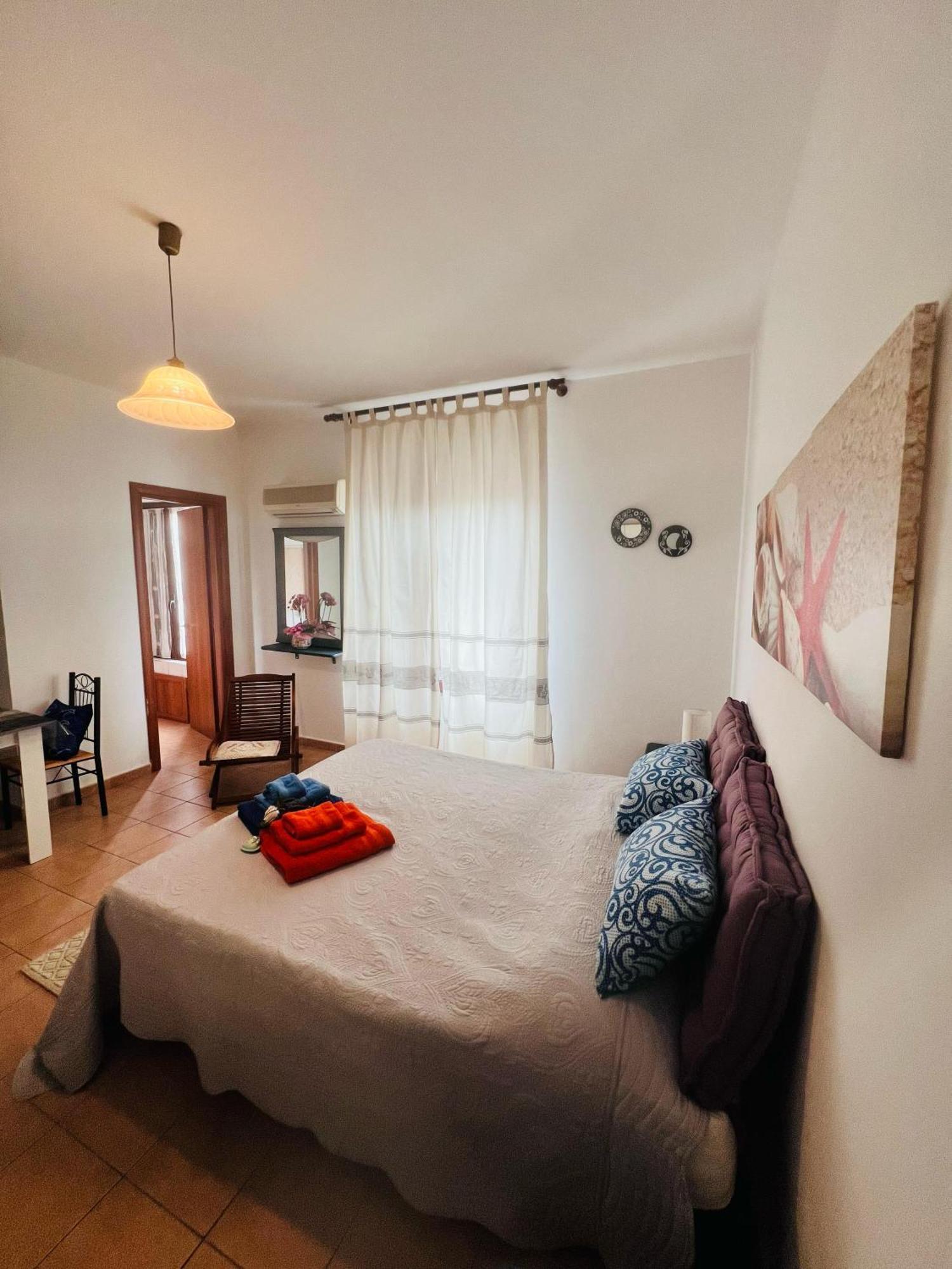 Bed&Breakfast Le petunie Bari Sardo Extérieur photo