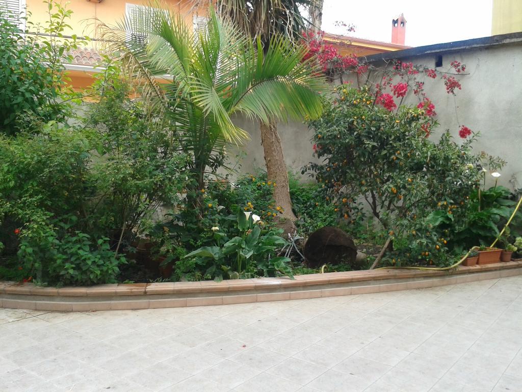 Bed&Breakfast Le petunie Bari Sardo Extérieur photo
